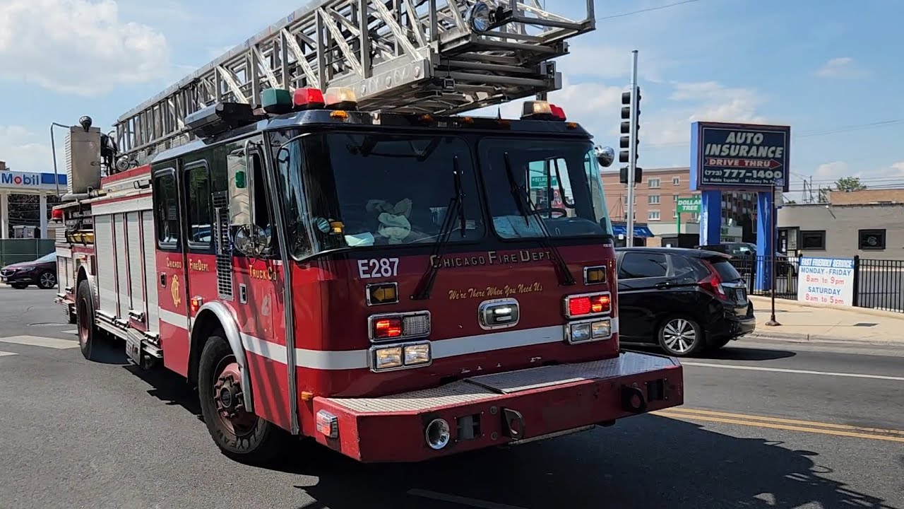 CODE3 シカゴ市消防局 はしご車 LADDER46 46号車 バックドラフト ミニカー
