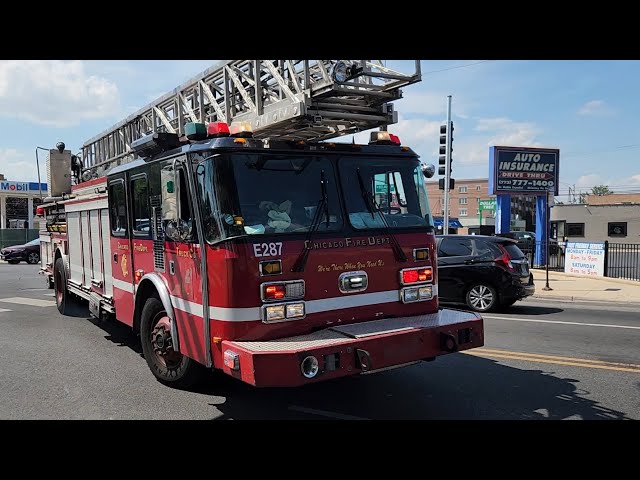 Chicago Fire Dept. Truck Co. 57 Responding Code 3 - [E287] Spare