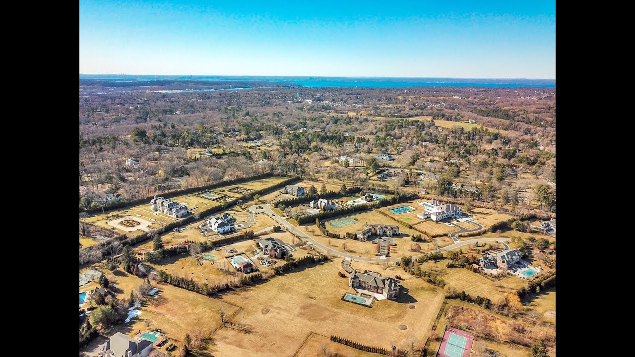 Old Brookville Mention House For Sale 8 Evergreen Way, Old Brookville