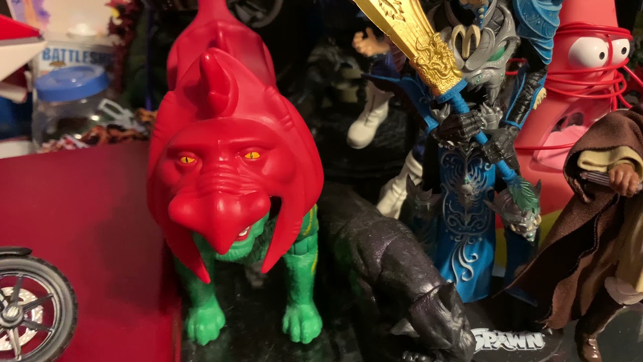 Samurai space wizard and Harley bike unboxing