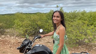 2ª AULA ENSINANDO TAYLANNE PILOTAR MOTO. Quase deu ruim 😂
