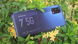 realme 7 5G Review
5G and 120Hz on a mid range device.
#realme #realme75G #Review
Camera samples from the realme 7 5G:
https://photos.app.goo.gl/hBbB2zwu2Vci8LQz6
Links to my social media where you can follow me too.
Instagram: https://www.instagram.com/axhng/
Twitter: https://twitter.com/axhng/
Credits for the background music:
Walking in the Sky - Nico Staf
Timestamps:
0:00​ Intro
0:36 Design
0:48 Screen
1:25 Features
2:09 Performance
2:47​ Battery Life
2:54 Software
3:22 Camera
4:02 Conclusion realme 7 5G Review