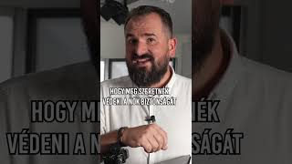 Együtt Pisil Nő És Férfi? Itt Soha