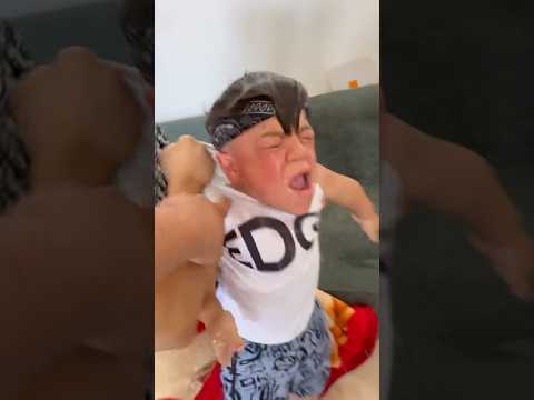 يحيى حاول يمزح مع عزات بس عزات فش فيه مزح يحيى الزعبي 