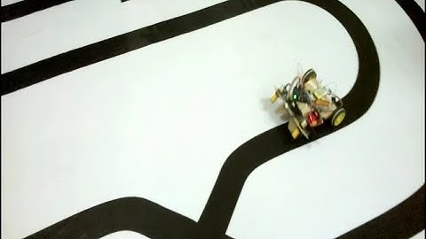 Arduino line follower IEEE -روبوت مبرمج اردوينو-ابتكارات للاطفال وكل الاعمار