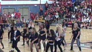 PGHS Thriller dance at rally