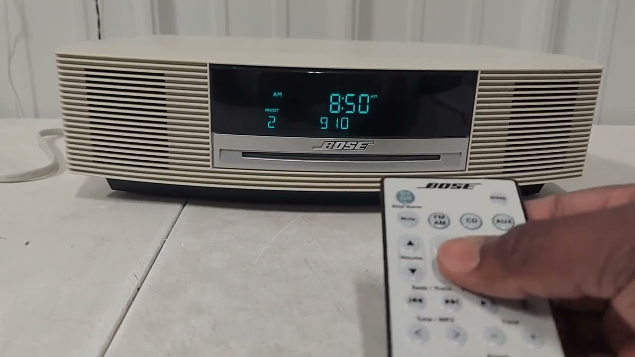 Bose AWRCC2 Wave Music System II CD Player AM/FM - YouTube