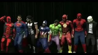Marvel ve DC Halay ekibi.Deadpool Hulk Süpermen İronman Spiderman Kaptan Amerika Flash Halay çekiyor