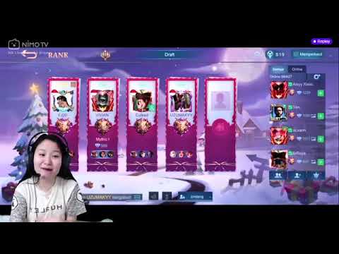 Vivian senyum senyum terus mabar sama EKO!!!