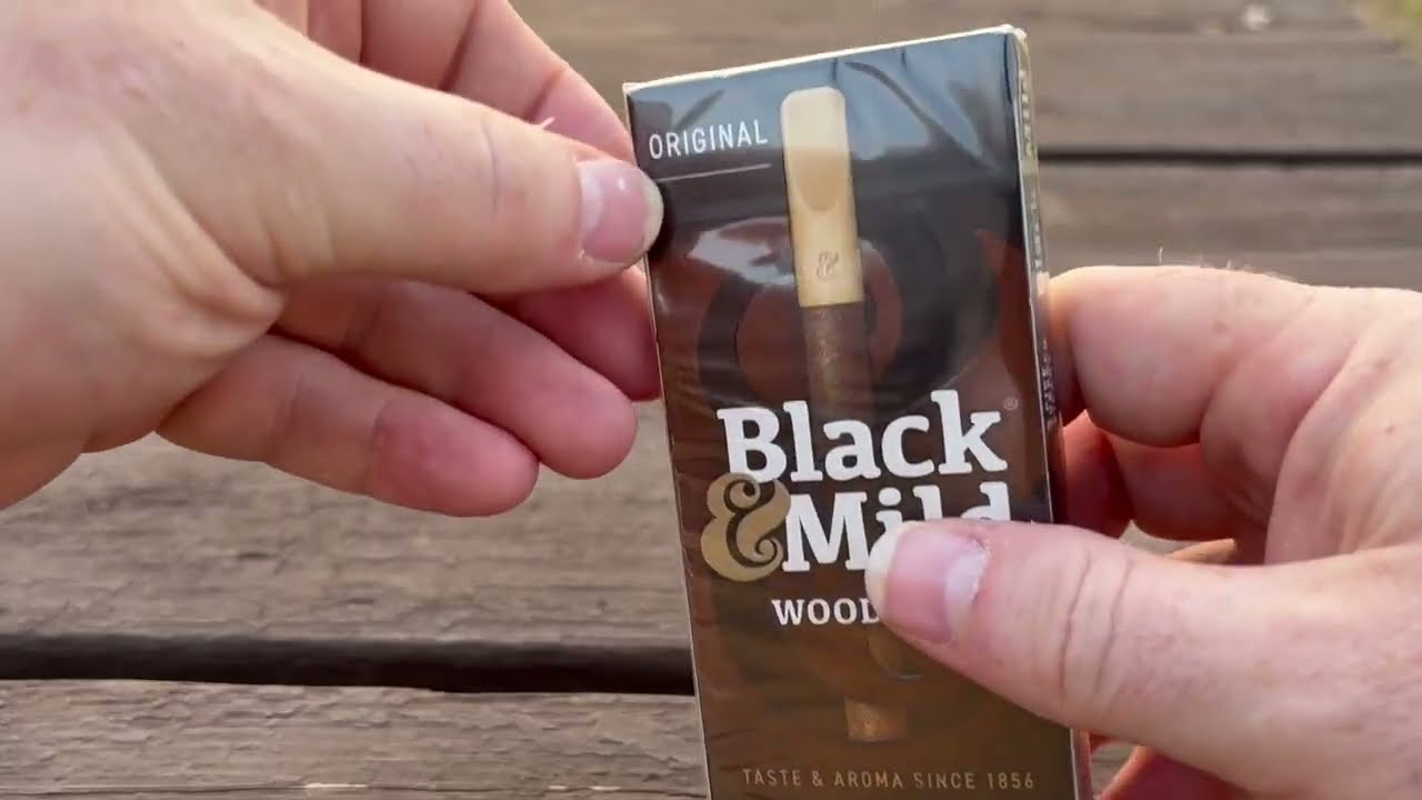 Black & Mild - Wood Tip - Original Cigar - ASMR Silent Review