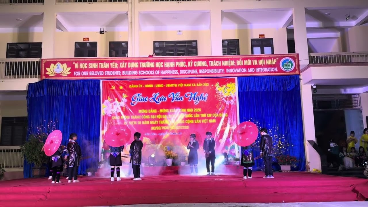 Múa : Xuân về trên bản Mông - hs THCS Pa Cheo - Xã Bản Xèo - Tỉnh Lào Cai. 