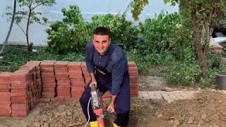 CZN BURAK MEZAR KEBABI YAPIYOR