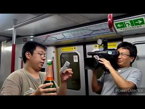 香檳男地鐵開香檳🍾大叫生日快樂🎂 (倒後版)