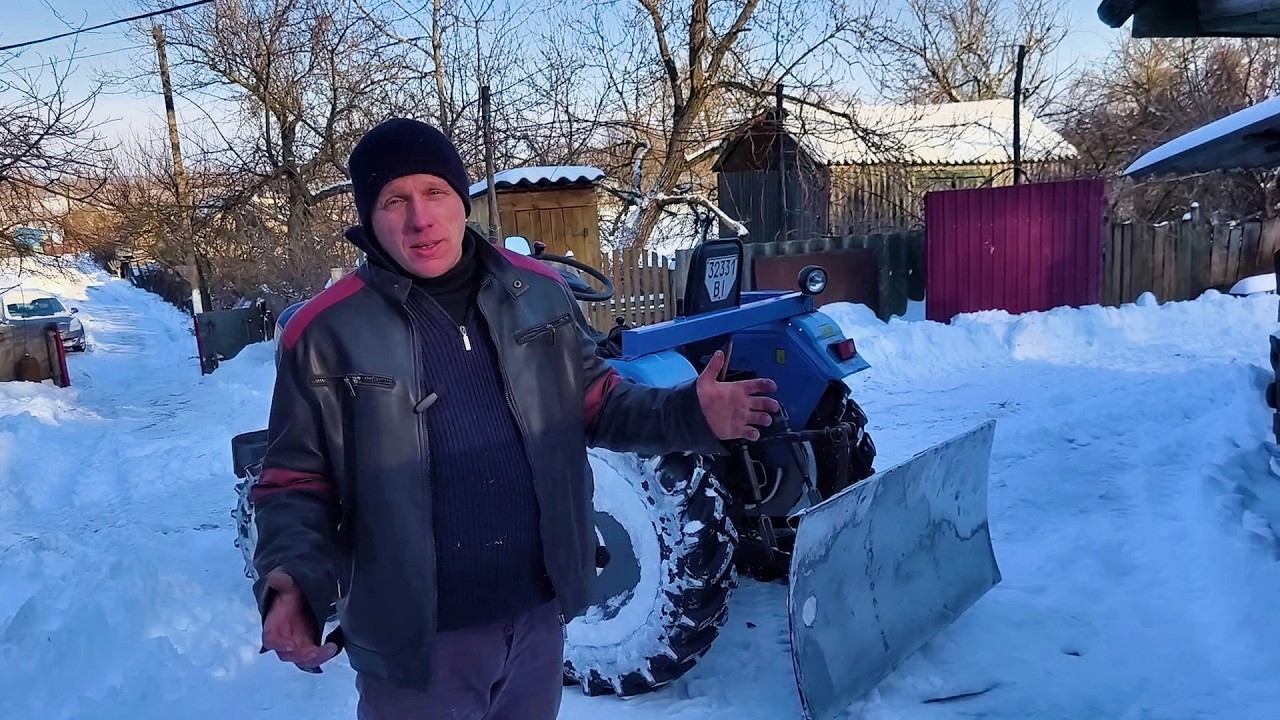 ЗАСИПАЄ СНІГОМ! Перший тест САМОРОБНОГО відвалу для снігу.