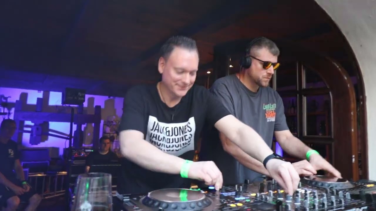 Kratz & Kiesslich (Kickdown) live @ Beats & Wine - Weingut Weyh in Winningen
