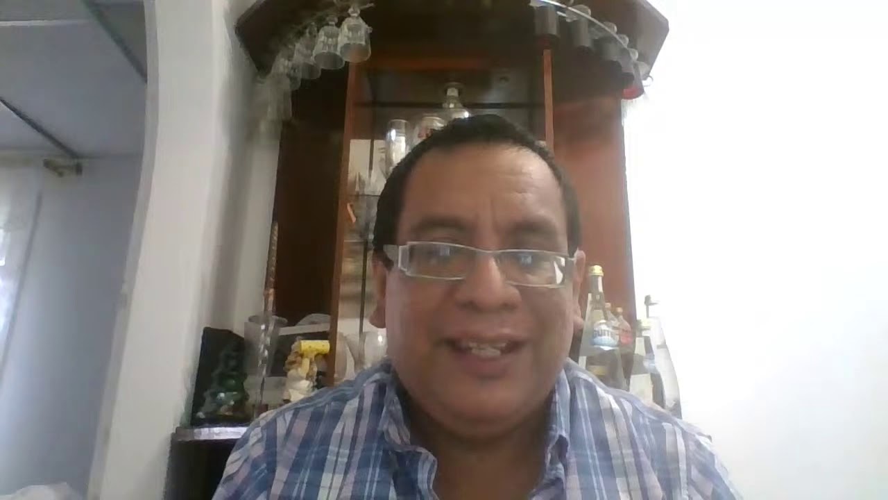 Hi, I am Andrés Rodríguez English Coach. Welcome to my Youtube Channel.