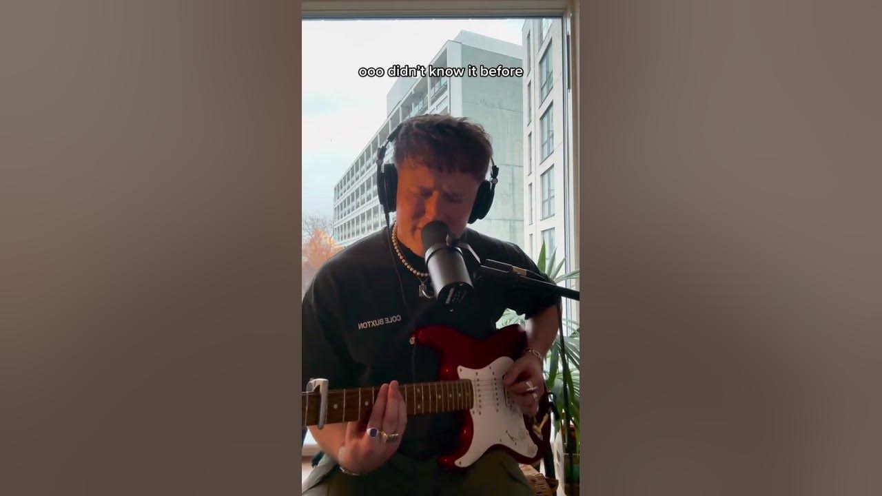 @postmalone 'I fall apart' #shorts #cover #singer #singing #guitar