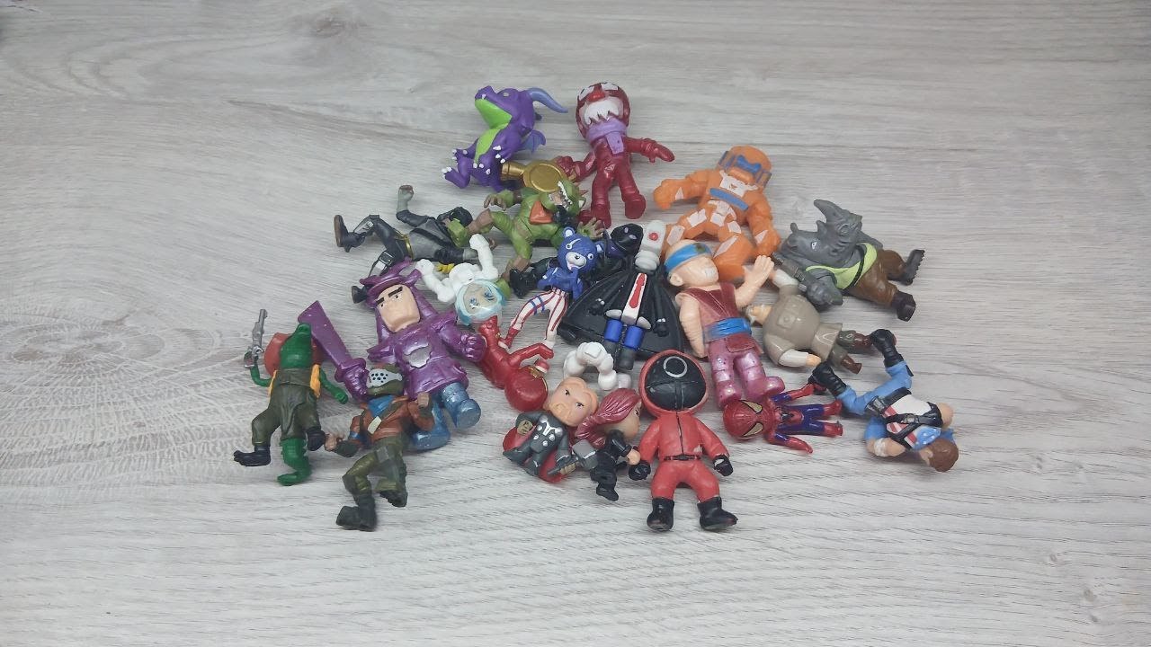 Mini Superhero Figures Review | Tiny Heroes Collection