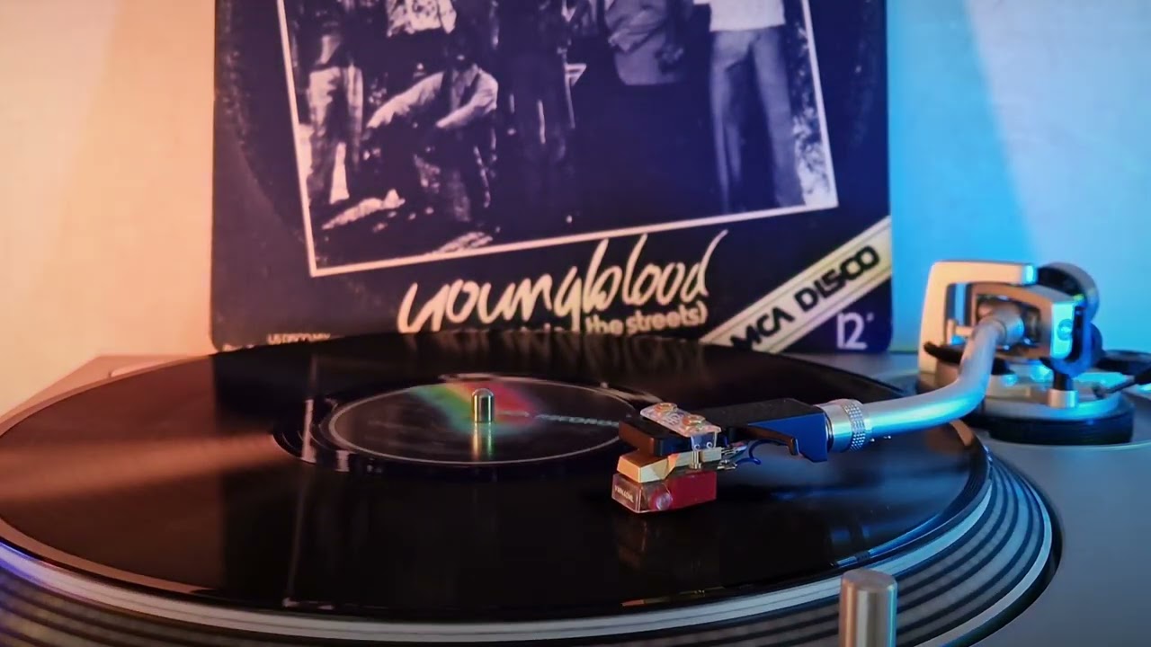 War - Youngblood (Livin' In The Streets) (US Disco Mix) - 1978