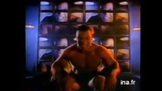 Download Lagu Mike Tyson Nintendo Nes PUB 1989 MP3