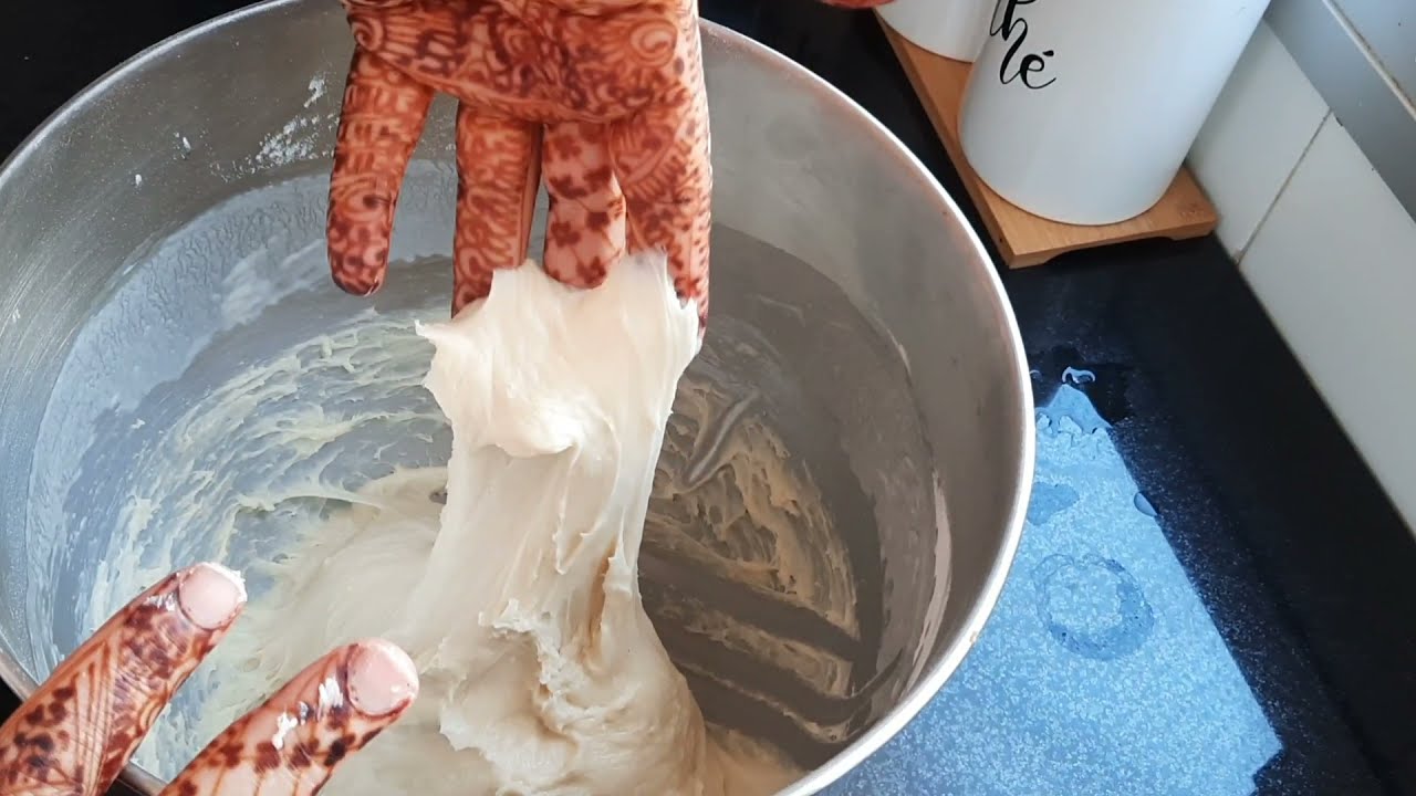 احسن من الكيك بلا بيض ولا زبدة اسرع ما يمكن لك توجدي للكوتي خفيف بحال الريشة بالعجينة السحرية/ بريوش