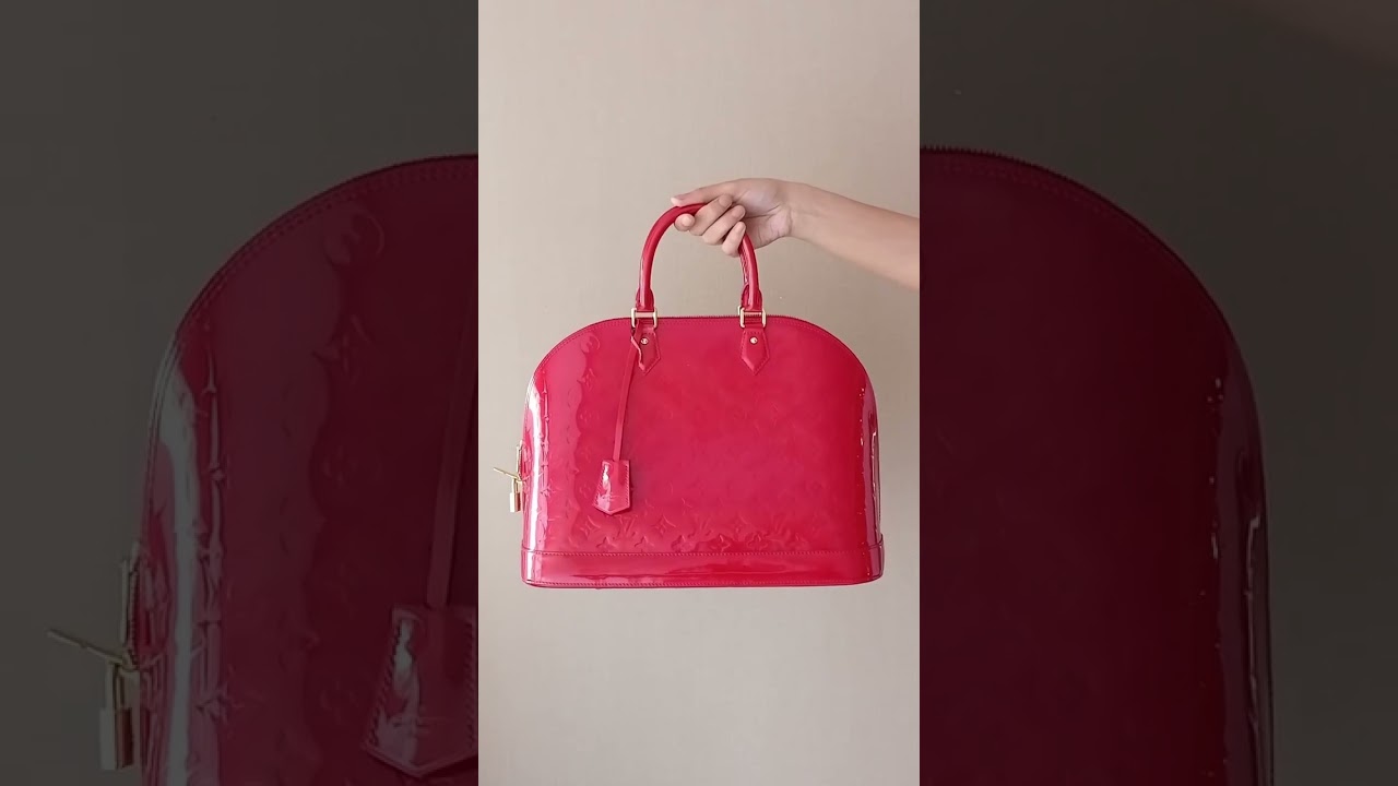 Preloved bags to love.. all year long