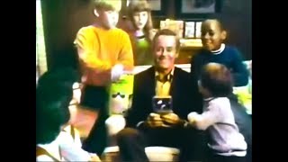 GAF Talking View Master with Henry Fonda 1971 TV Commercial HD