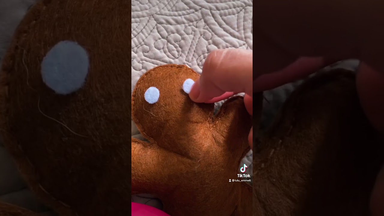 Let’s make a gingerbread plushie