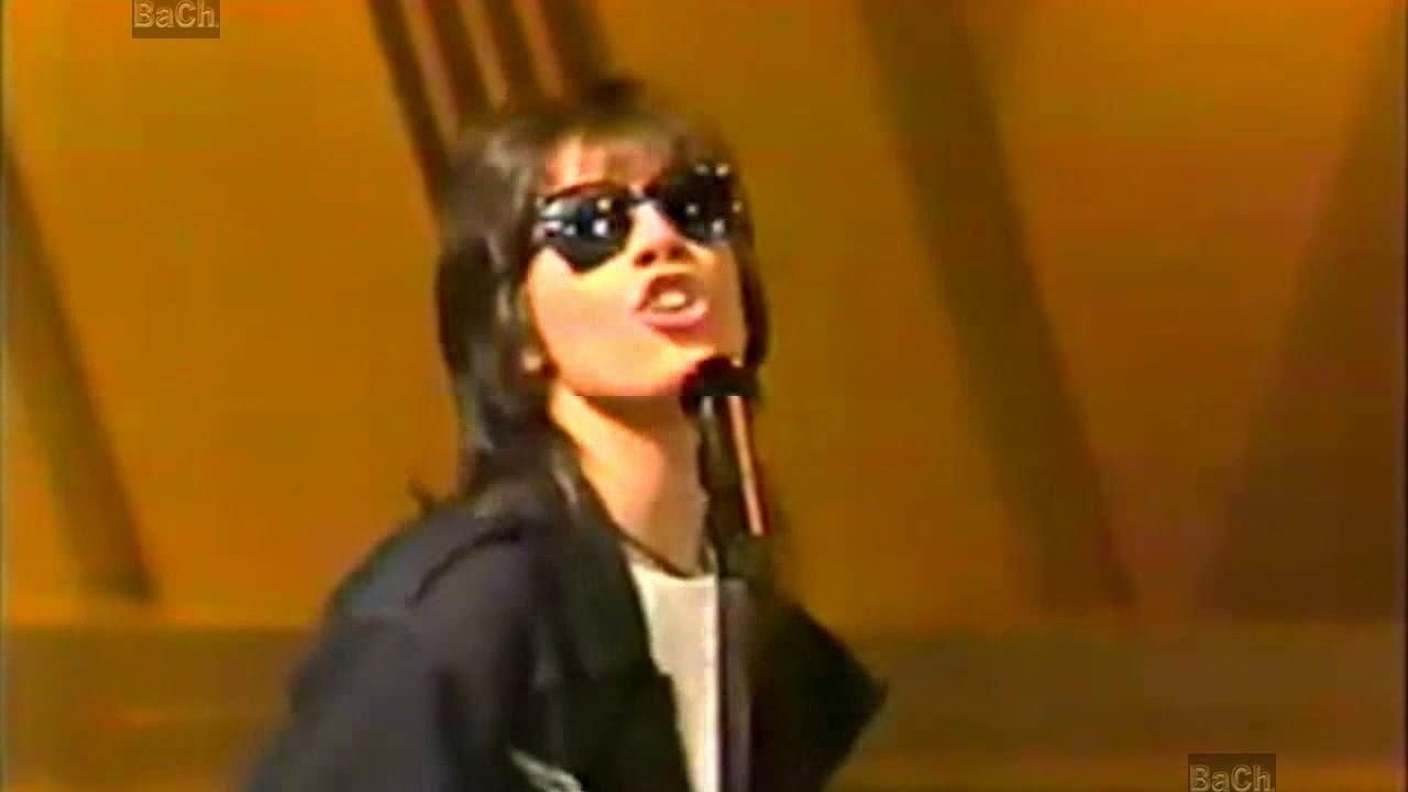 *GAFAS OSCURAS* - MENUDO - 1988 (REMASTERIZADO)