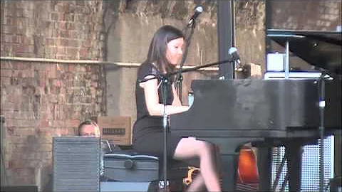 Stephanie Trick plays "Death Ray Boogie" at Cincy Blues Fest