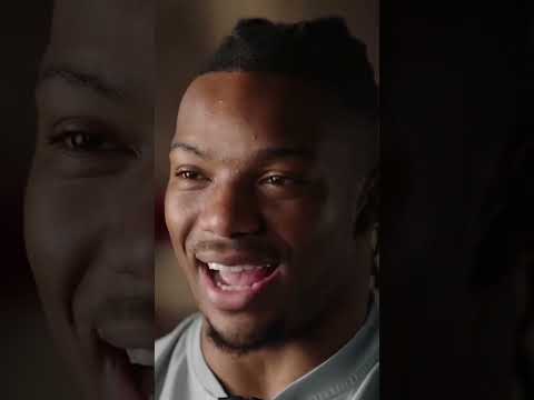 Bijan Robinson is a great actor when he isn’t dominating on the football field 😮‍💨