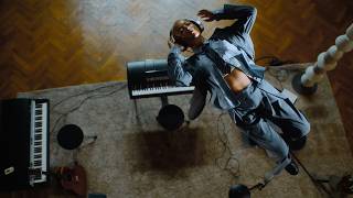 Neumann – Hear the Moment