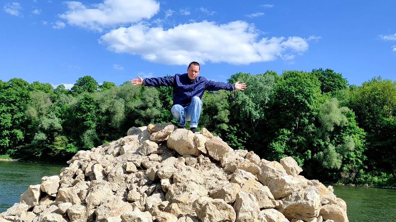 Erlebnis Spaß am Donaukies Ingolstadt & Herr Bernbacher & Peddy sorgen für Spaß am 09.05.2025
