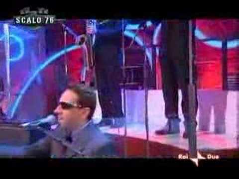 Giuliano Palma & The Bluebeaters - "Testarda io" @...