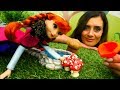 Lustige Schule. Anna sammelt Pilze. Lehrreiches Video.