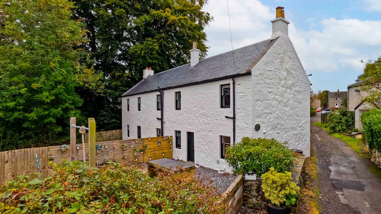 Busby Road, Carmunnock, Glasgow, G76 9BP YouTube