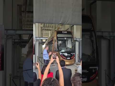 Video Il Sindaco di Bologna Matteo Lepore, presenta alla stampa il primoTram