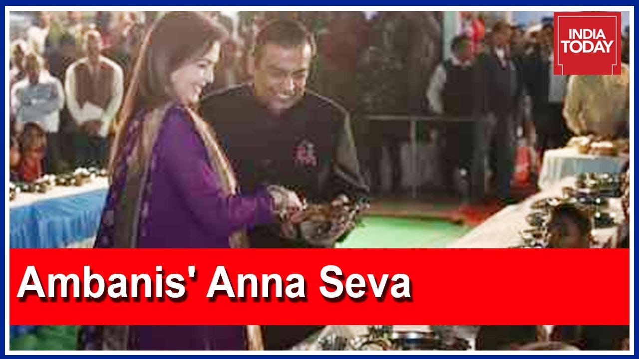 Ambanis Host Anna Seva In Udaipur Ahead Of Isha Ambani's Wedding
