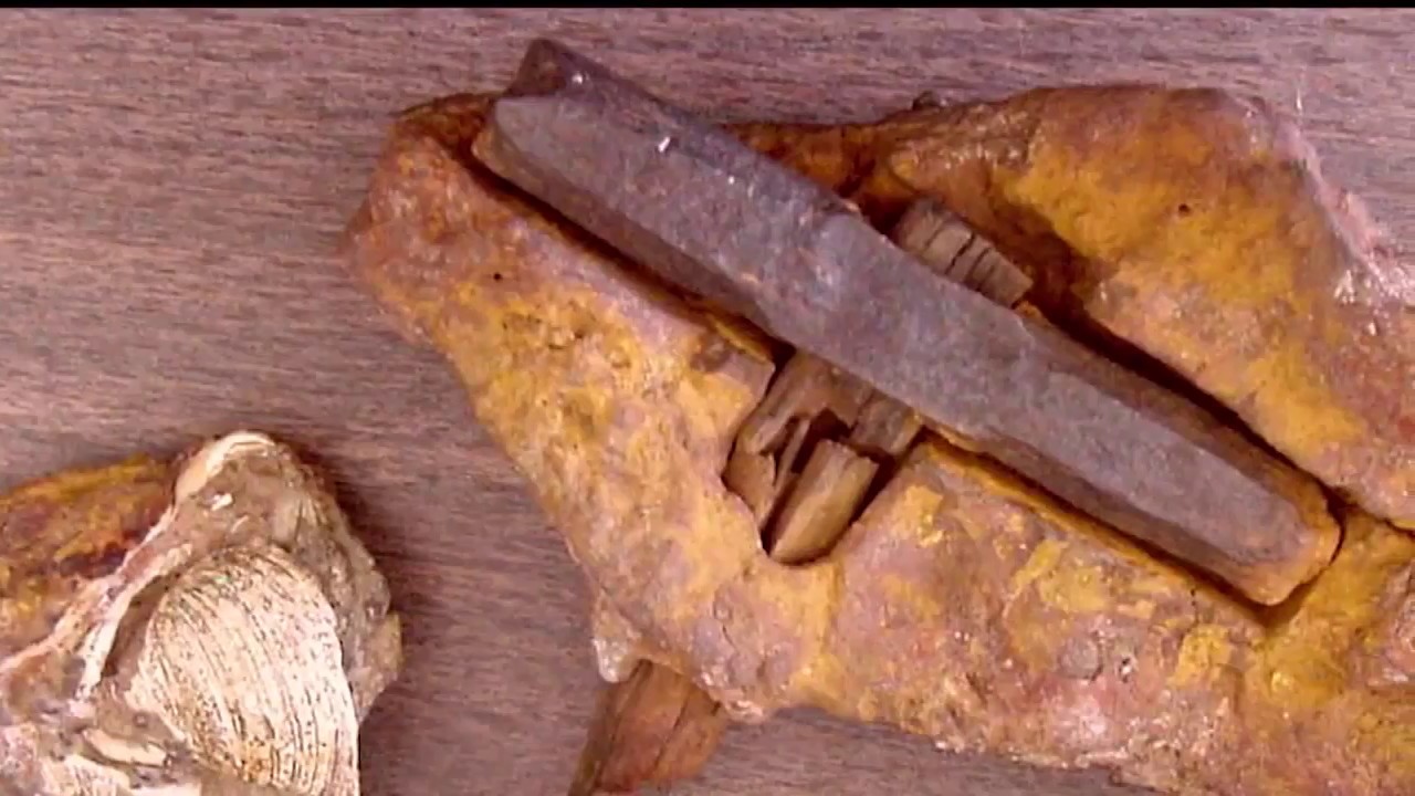 энигмалит уильямса. настоящие артефакты. древний молоток археологическая находка. каменные артефакты древности. лондонский молоток артефакт.