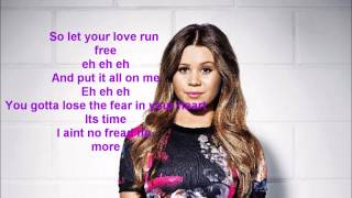 Lisa Ajax - Love Run Free Lyrics