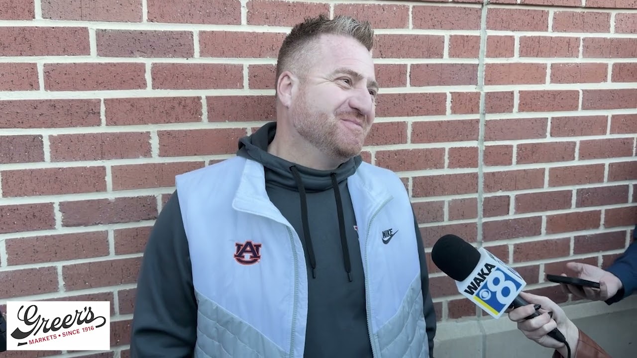 Auburn head coach Alex Golesh on building his roster, new staff at Senior Bowl