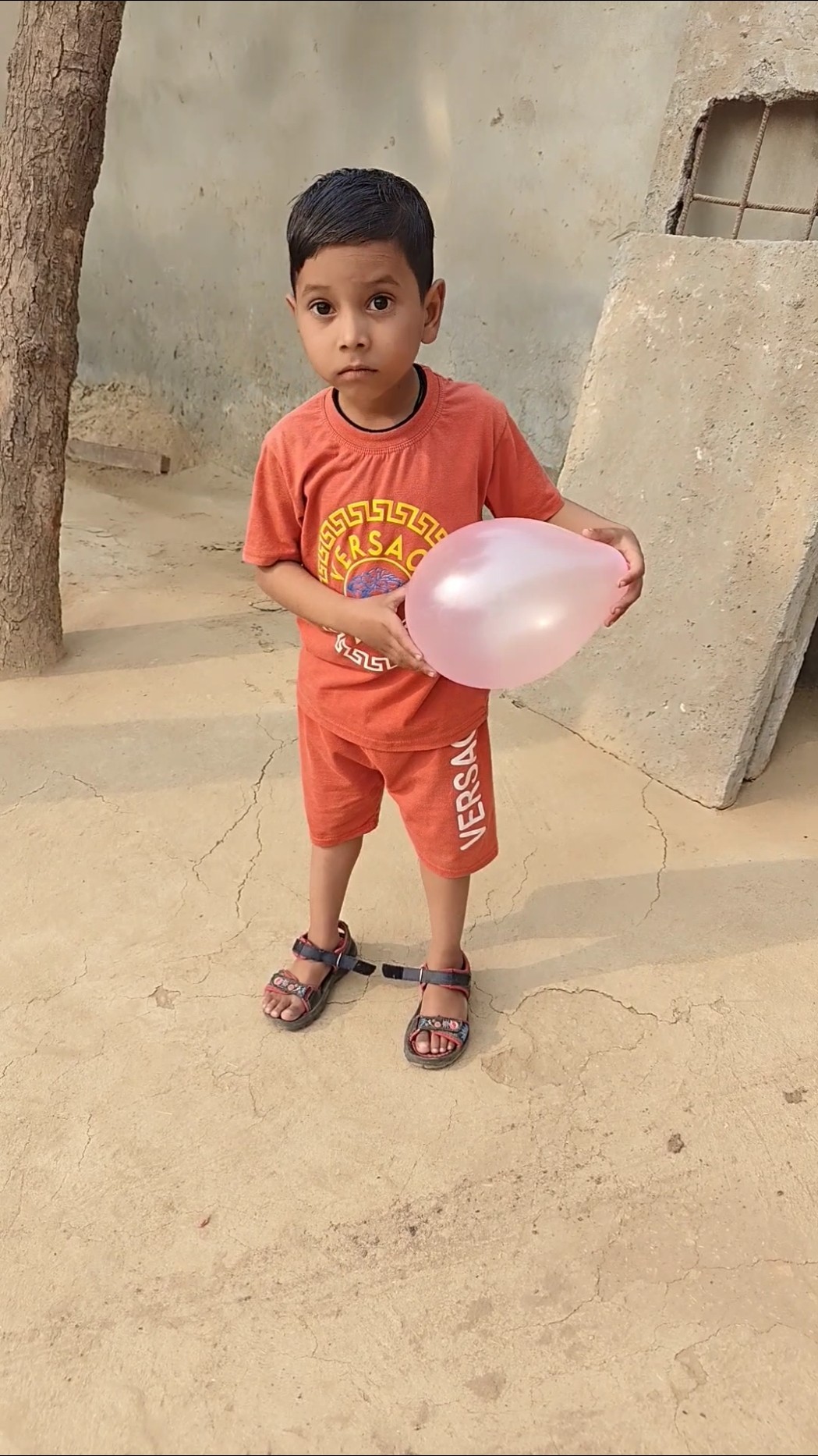 Shantanu ka balloon fod Diya ? #shorts
