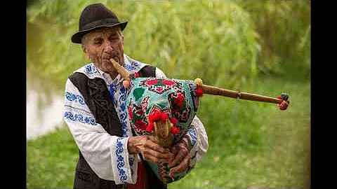 Hora Din Cimpoi - Romanian Folk Music - Bagpipe Music of the Carpathian Mountains - Muzică Populară