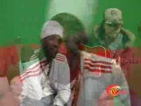 sizzla - be strong LIVE ON RIDDIM UP ON THE GREEN SCREEN