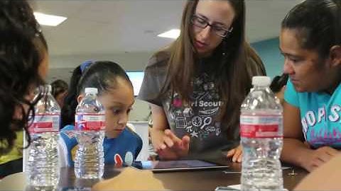 Cerner Hosts Programming and Cupcakes Event