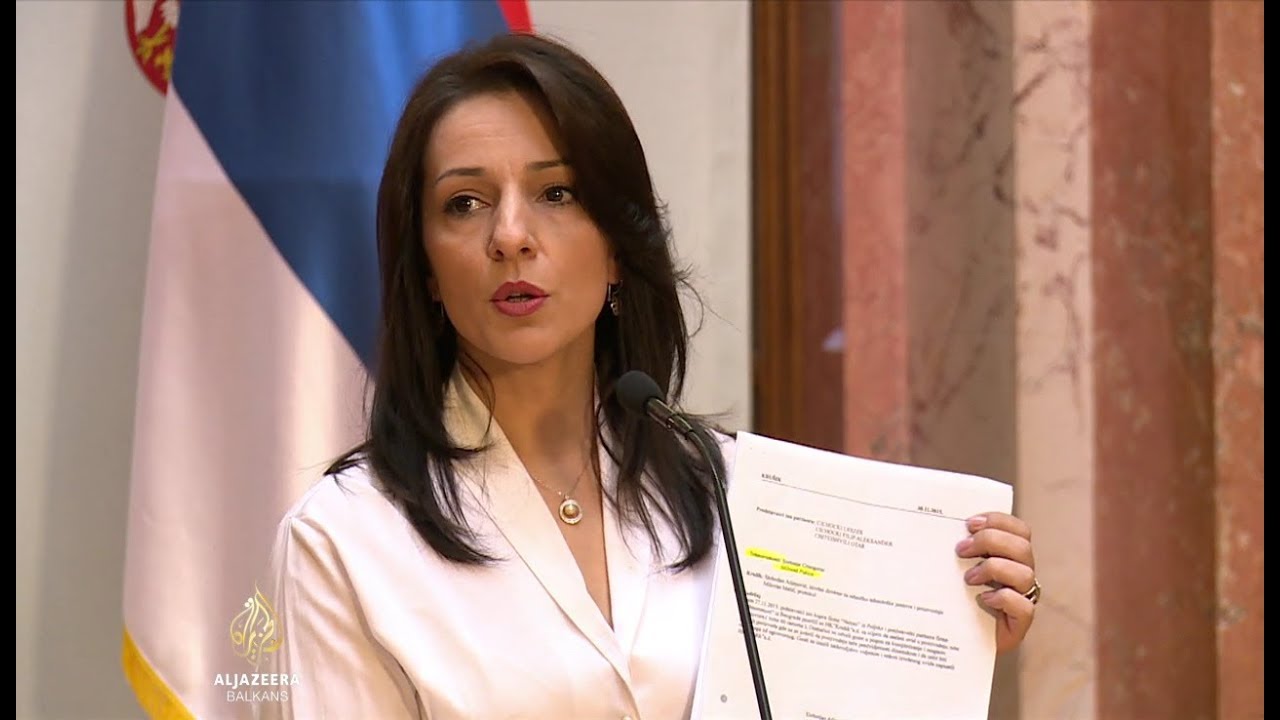 تيبيتش: شركاء فوتشيتش يديرون تجارة الأسلحة