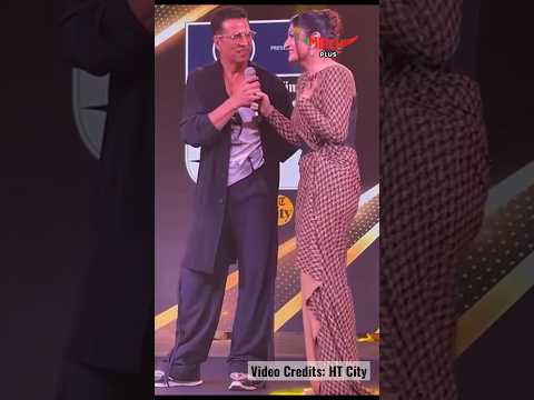 Raveenatandon Akshsykumar Bond Together At An Event A Rare Sight