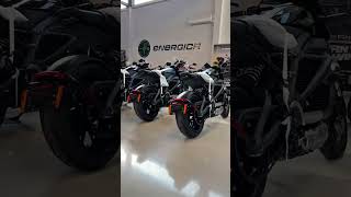 Frisch eingetroffen bei E-Performance ⚡️ Gestern wurden neue Modelle angeliefert – darunter auch die