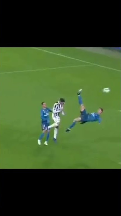 Tendangan super salto Cristiano Ronaldo vs Juventus