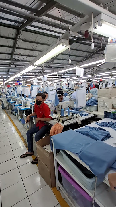 garment work atmosphere #sewingtutorial #sewing #garment #shorts